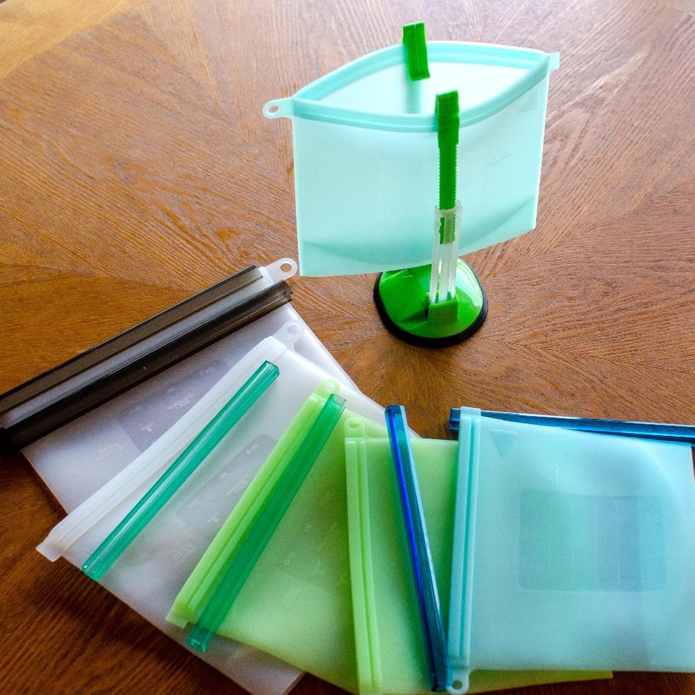 6 reusable silicon food storage bags